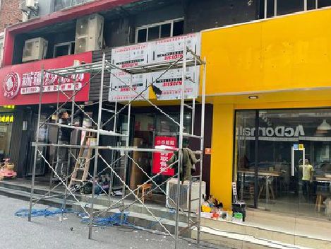 虞城制作广告招牌如何避免它发黄？